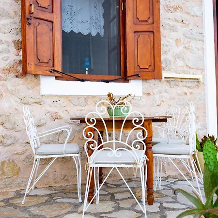 Electra Villa *