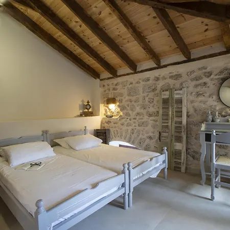 Electra Villa